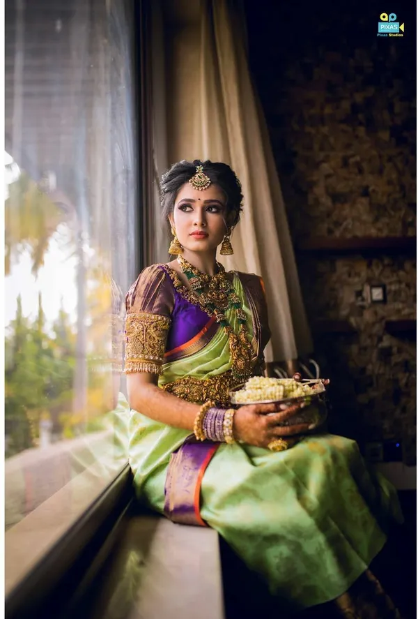 Light_Green_Embellished_Bollywood_Jacquard_Saree_(Light_Green)